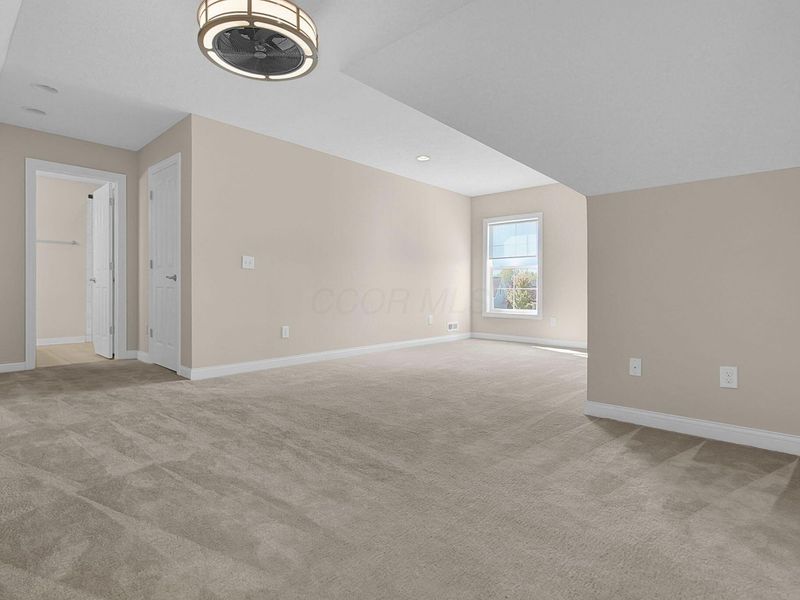 8072 Scenic Pass Way, Lewis Center, OH 43035 Photo 31
