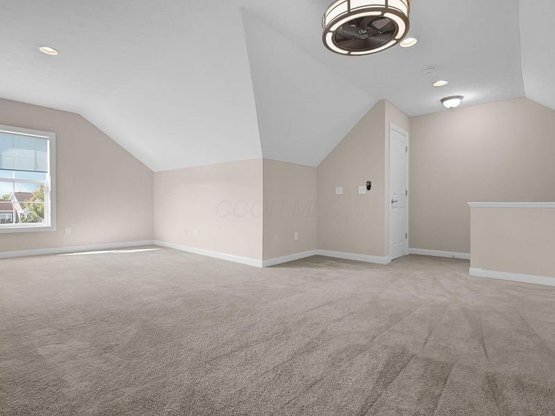 8072 Scenic Pass Way, Lewis Center, OH 43035 Photo 34