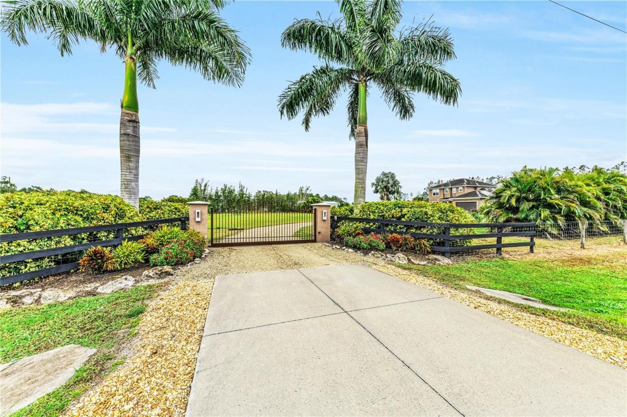 7605 257th Street E, Myakka City, FL 34251 Photo