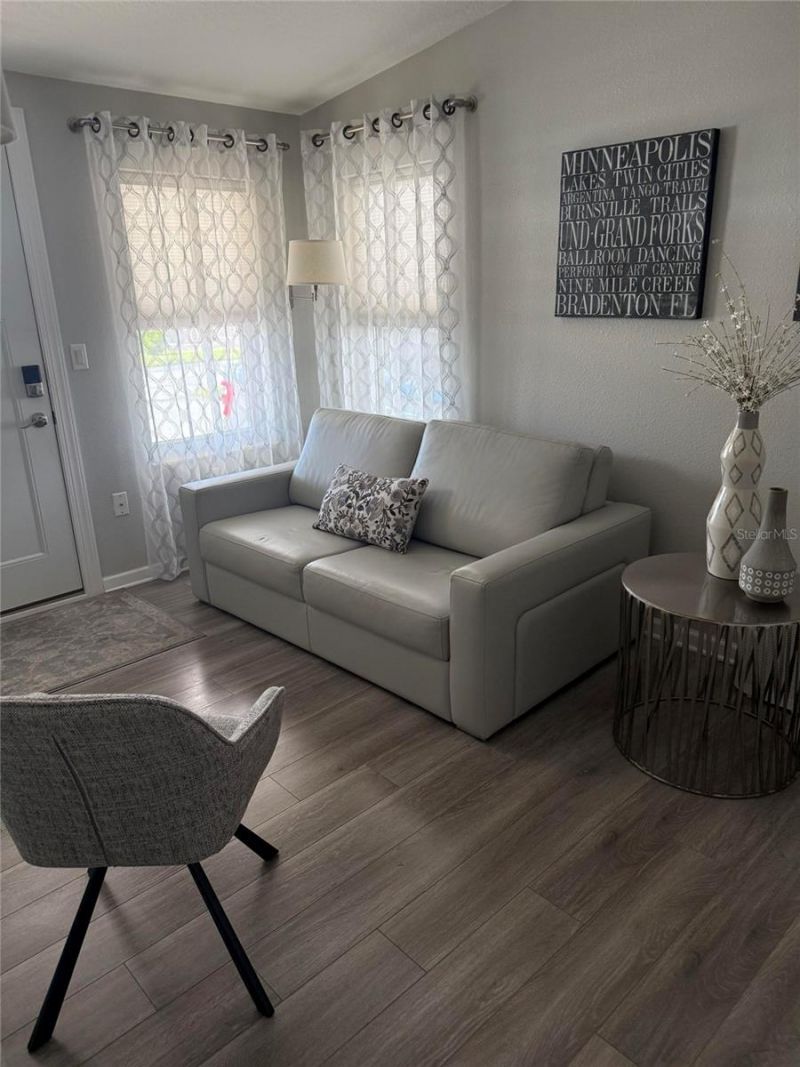 5109 8th B Street E, Bradenton, FL 34203 Photo