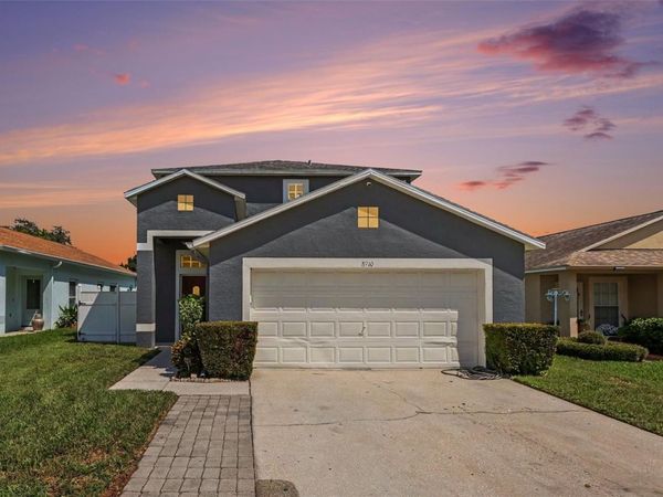 8910 BRIDGEFORD OAKS DRIVE , TEMPLE TERRACE, FL 33637
