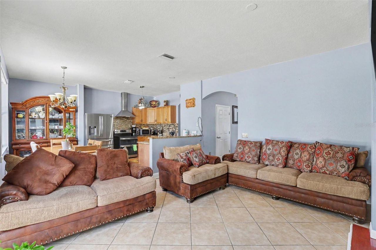 8910 Bridgeford Oaks Drive , Temple Terrace, FL 33637 Photo