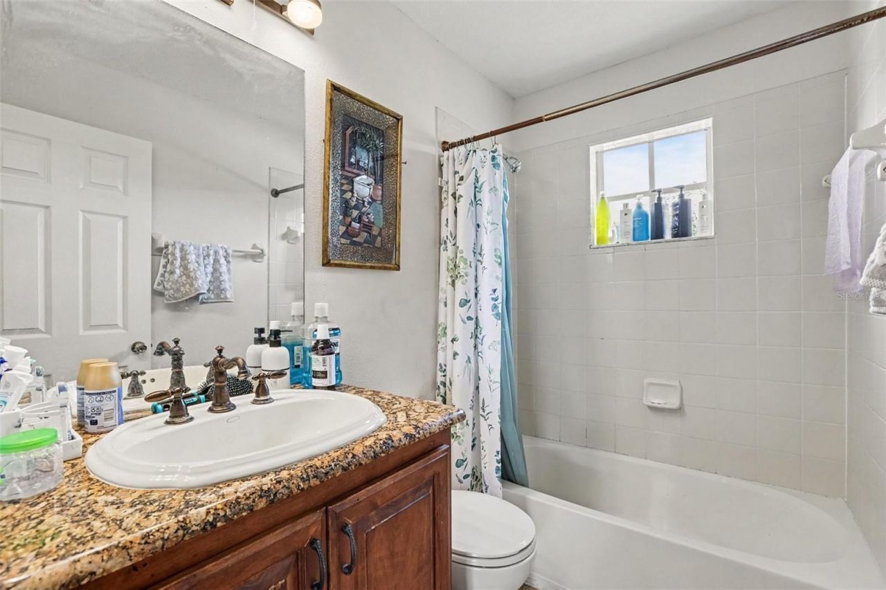 8910 Bridgeford Oaks Drive , Temple Terrace, FL 33637 Photo