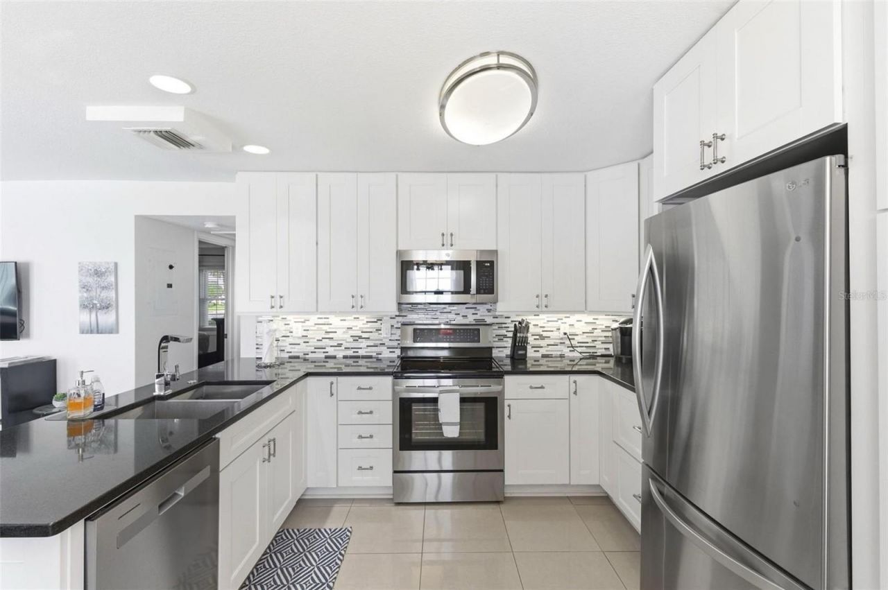 5280 Coquina Key Drive Se, Unit A, Saint Petersburg, FL 33705 Photo