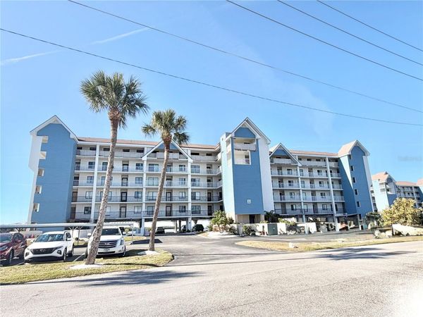 4620 BAY BOULEVARD , Unit 1142, PORT RICHEY, FL 34668