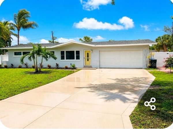 3641 BEACH DRIVE SE, ST PETERSBURG, FL 33705