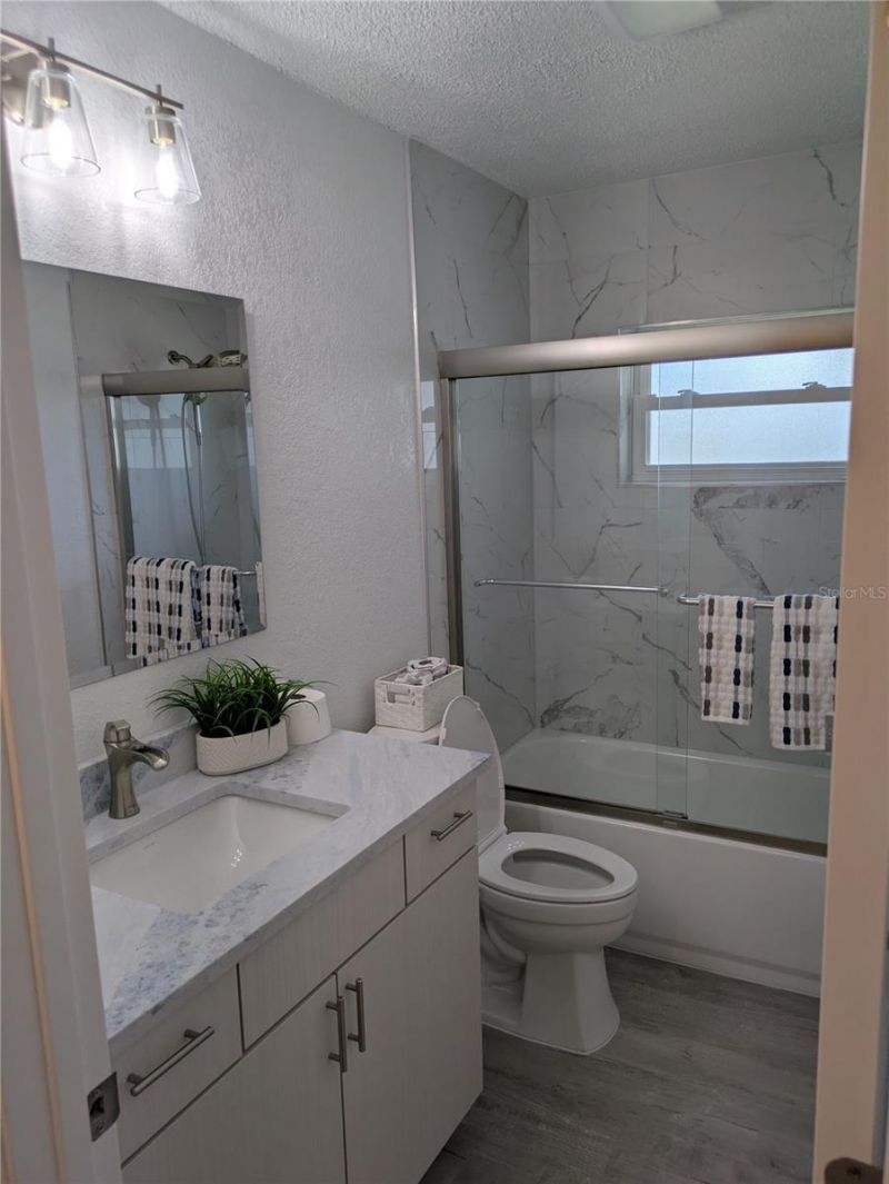 3641 Beach Drive Se, Saint Petersburg, FL 33705 Photo