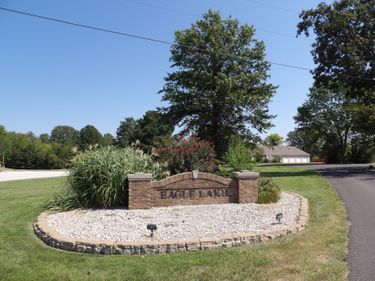 337 Fly-Away Drive, Benton, KY 42025