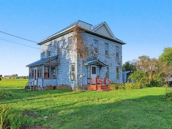 1110 W Broadway St, Viroqua, WI 54665