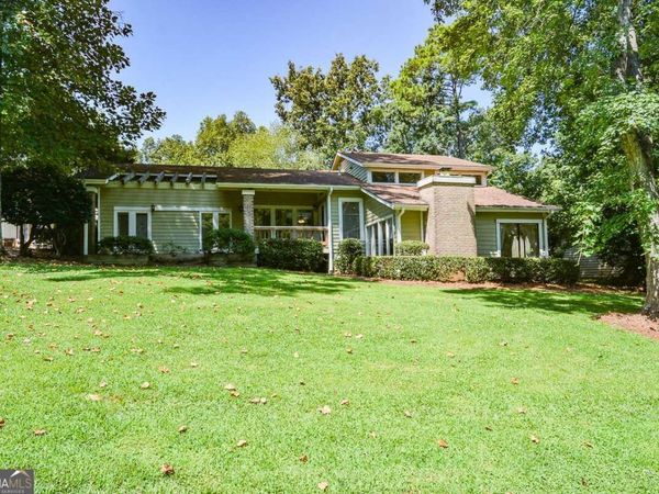 6838 Springwood Drive, Douglasville, GA 30135