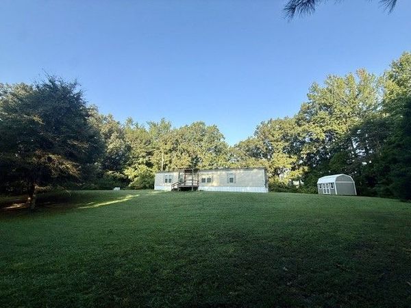 36 Green Ln , Paris, TN 38242