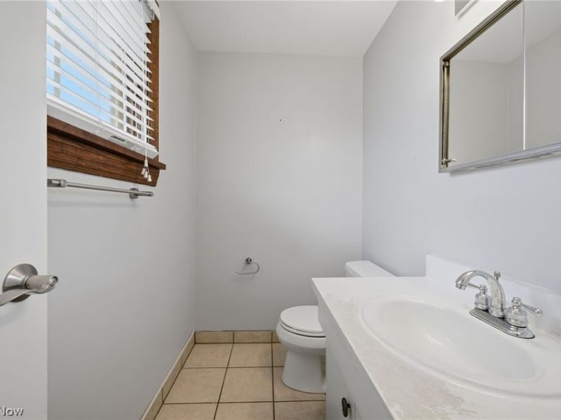 6504 Kingsdale Boulevard, Parma Heights, OH 44130 Photo 21
