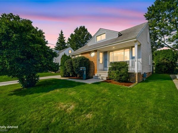 1310 E Miner Road, Mayfield Heights, OH 44124
