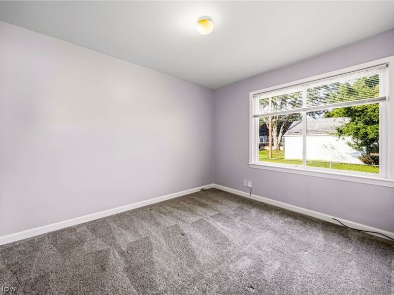 1310 E Miner Road, Mayfield Heights, OH 44124 Photo 12