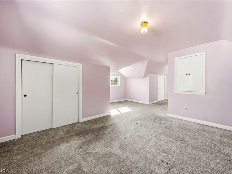 1310 E Miner Road, Mayfield Heights, OH 44124 Photo 15