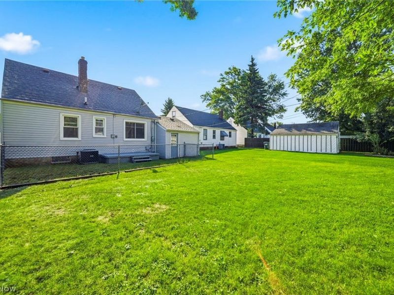 1310 E Miner Road, Mayfield Heights, OH 44124 Photo 25