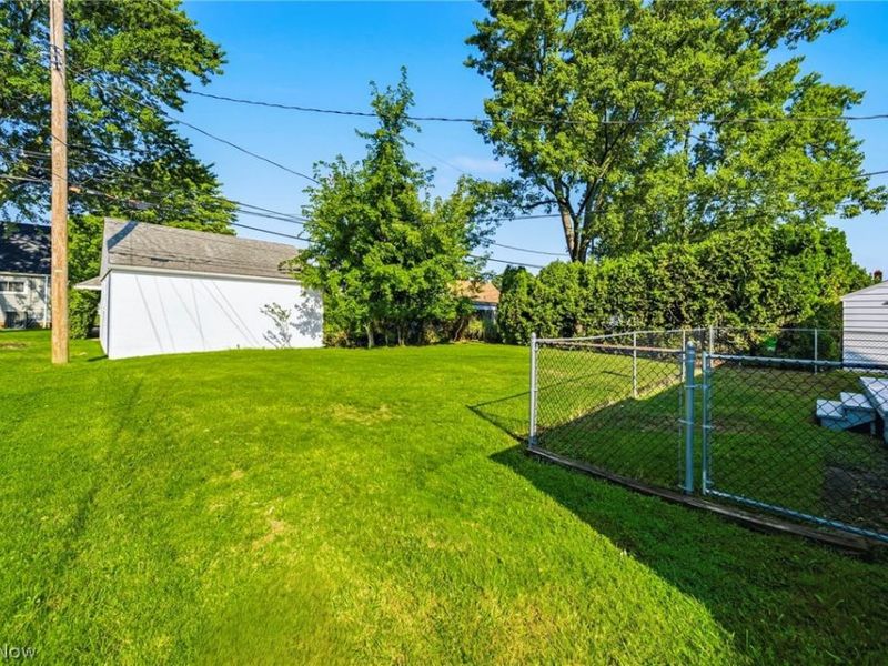 1310 E Miner Road, Mayfield Heights, OH 44124 Photo 28