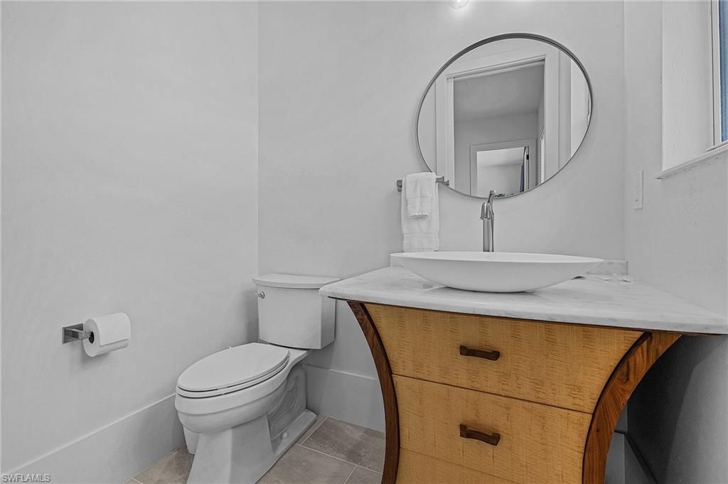 2499 Pine St, Naples, FL 34112 Photo