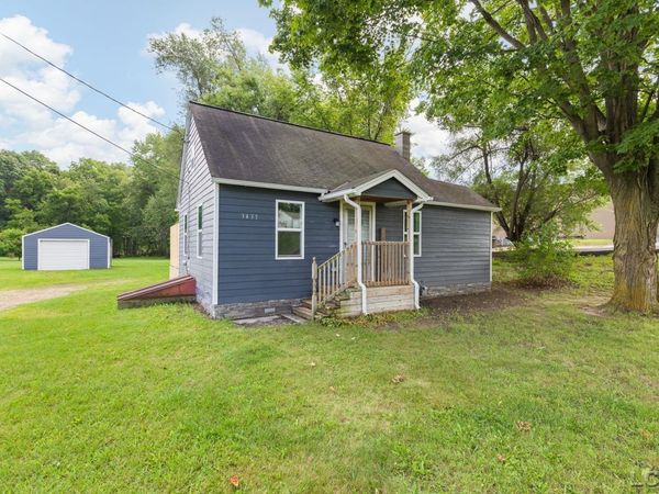 3435 N Adrian , Adrian, MI 49221