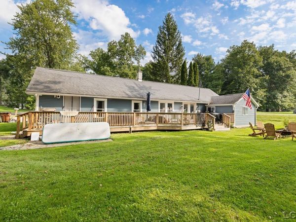 4171 Woodland , Manitou Beach, MI 49253