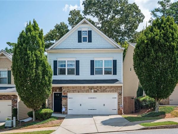 451 Village View , Woodstock, GA 30188