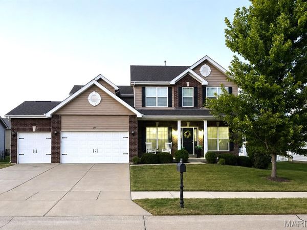 249 Mason Glen Drive, Lake St Louis, MO 63367