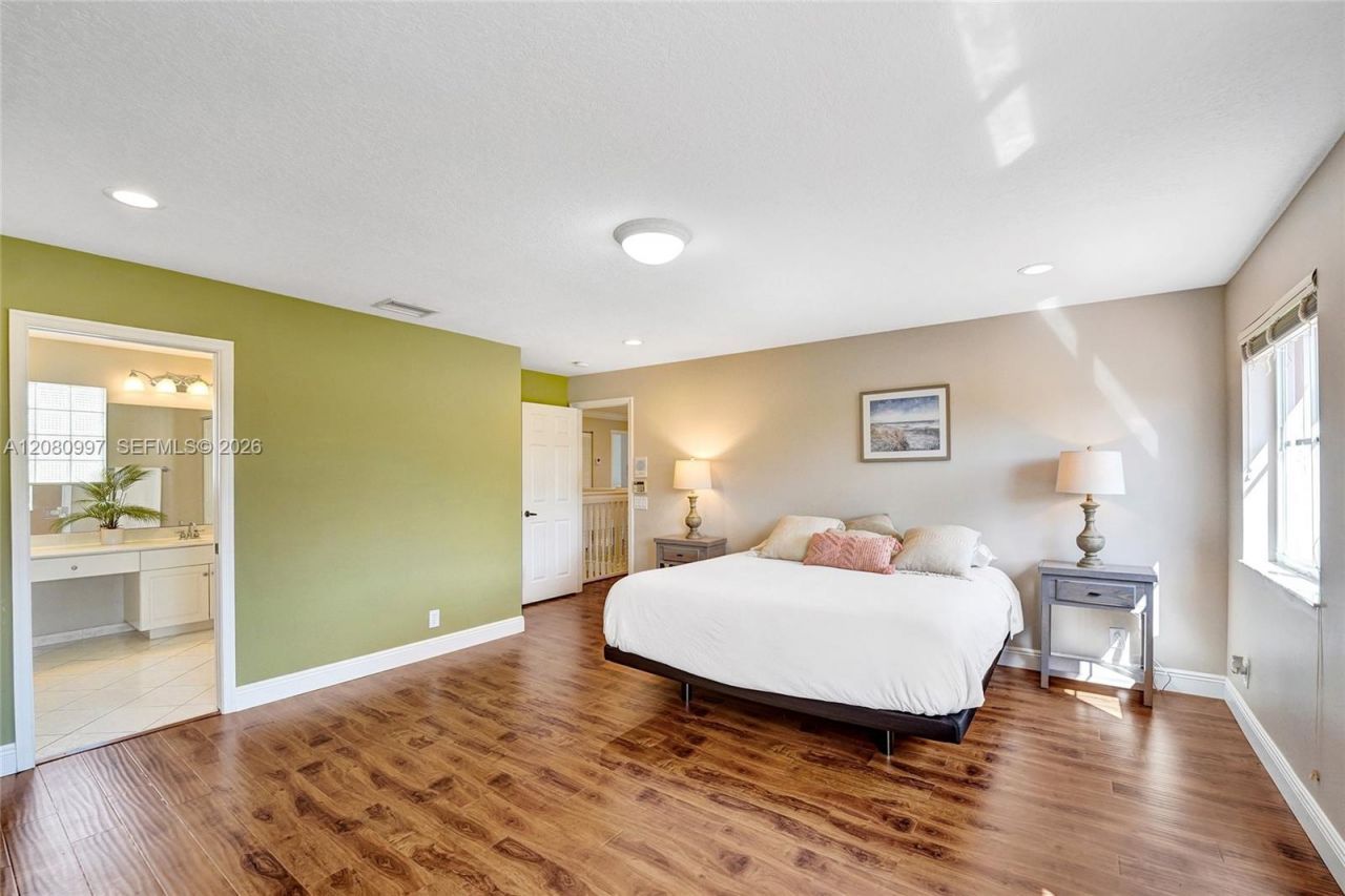 3892 Falcon Ridge Cir, Weston, FL 33331 Photo