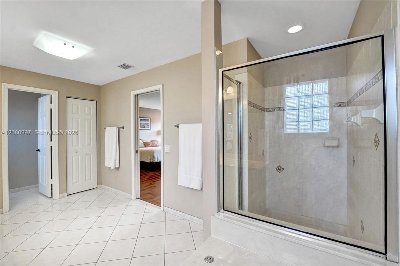 3892 Falcon Ridge Cir, Weston, FL 33331 Photo