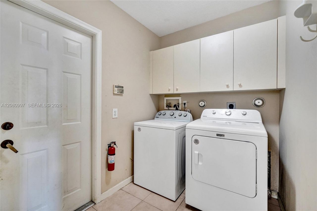3892 Falcon Ridge Cir, Weston, FL 33331 Photo