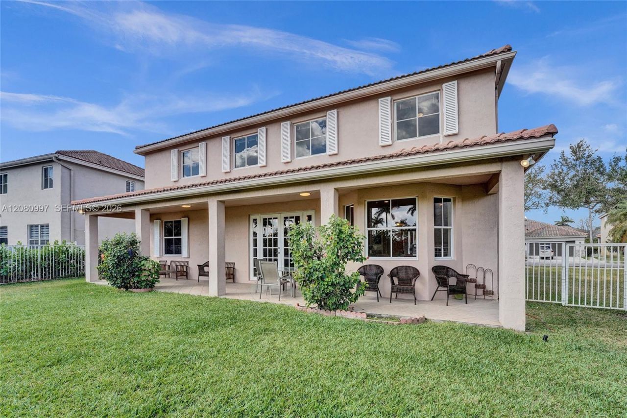 3892 Falcon Ridge Cir, Weston, FL 33331 Photo