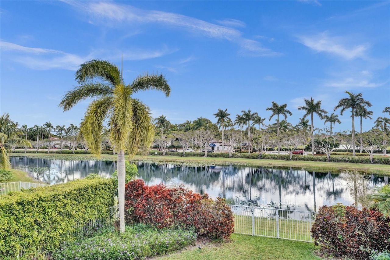 3892 Falcon Ridge Cir, Weston, FL 33331 Photo