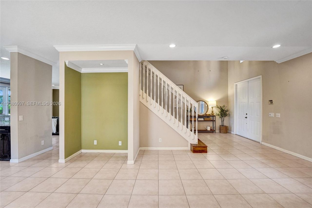 3892 Falcon Ridge Cir, Weston, FL 33331 Photo