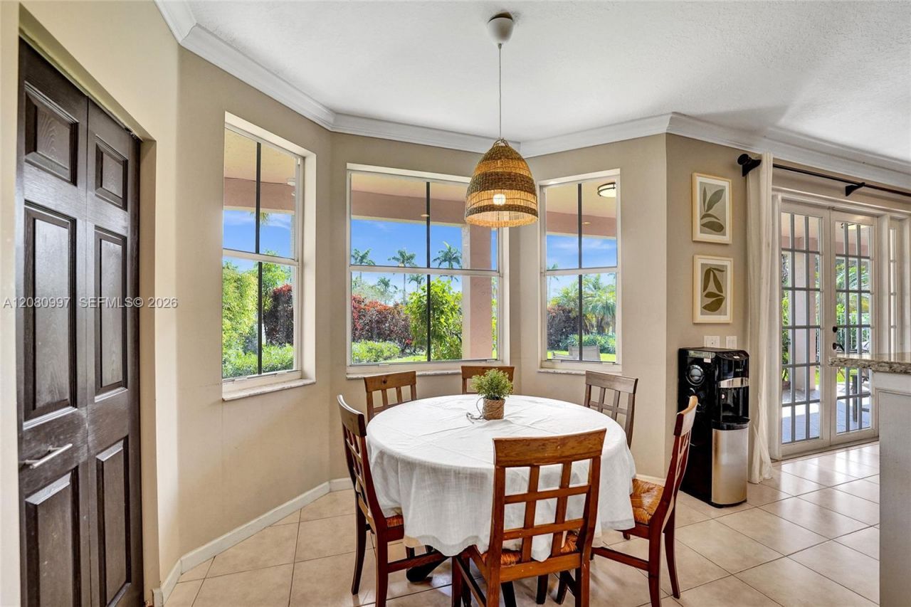 3892 Falcon Ridge Cir, Weston, FL 33331 Photo