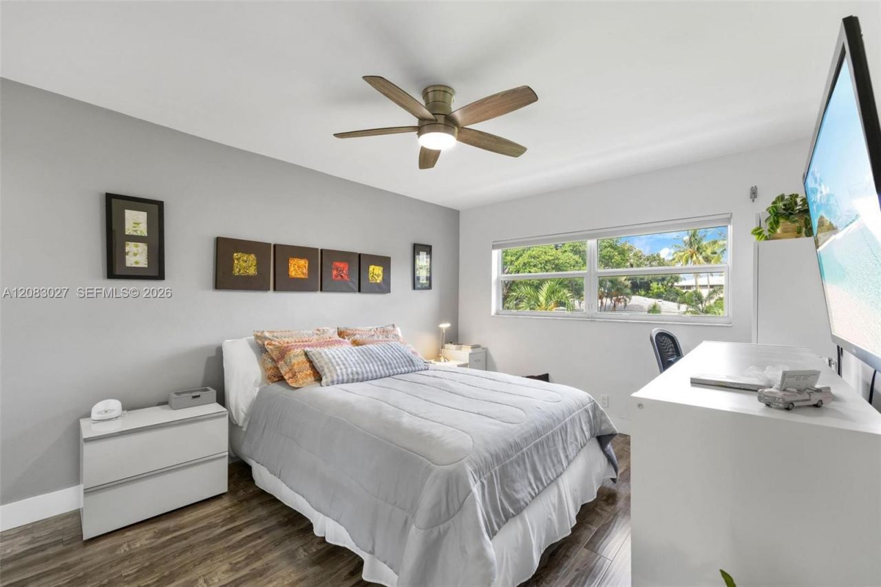 1000 SW 12th St , Unit 203, Fort Lauderdale, FL 33315 Photo