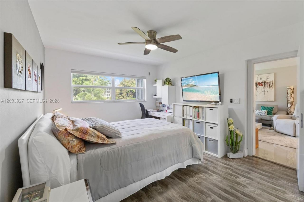 1000 SW 12th St , Unit 203, Fort Lauderdale, FL 33315 Photo