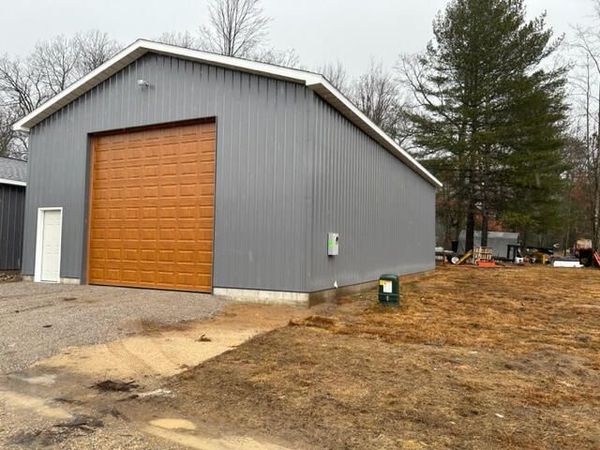 566 W West Branch Road, Prudenville, MI 48651