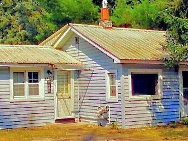 6252 Old Lake Road, Grayling, MI 49738