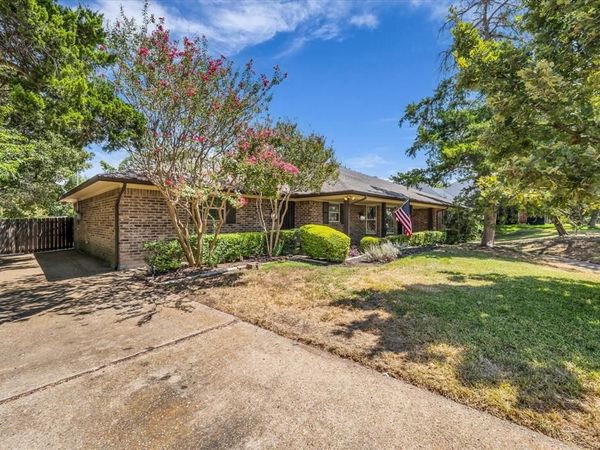 705 Poage Drive, Woodway, TX 76712