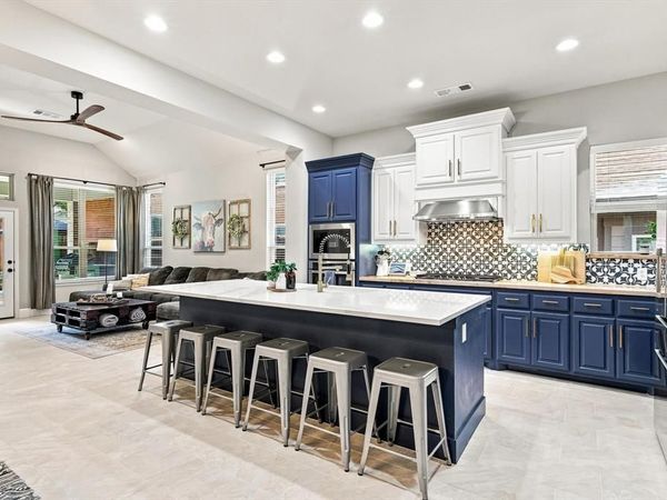 1516 Presley Way, Lantana, TX 76226