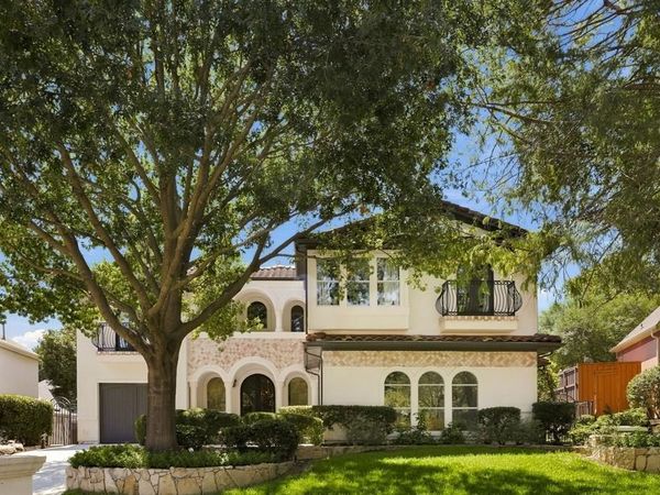5504 Berks Court , Plano, TX 75093