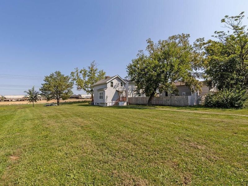 927 Camden Avenue, Columbus, OH 43201 Photo 13