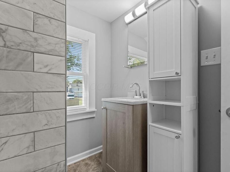 927 Camden Avenue, Columbus, OH 43201 Photo 18