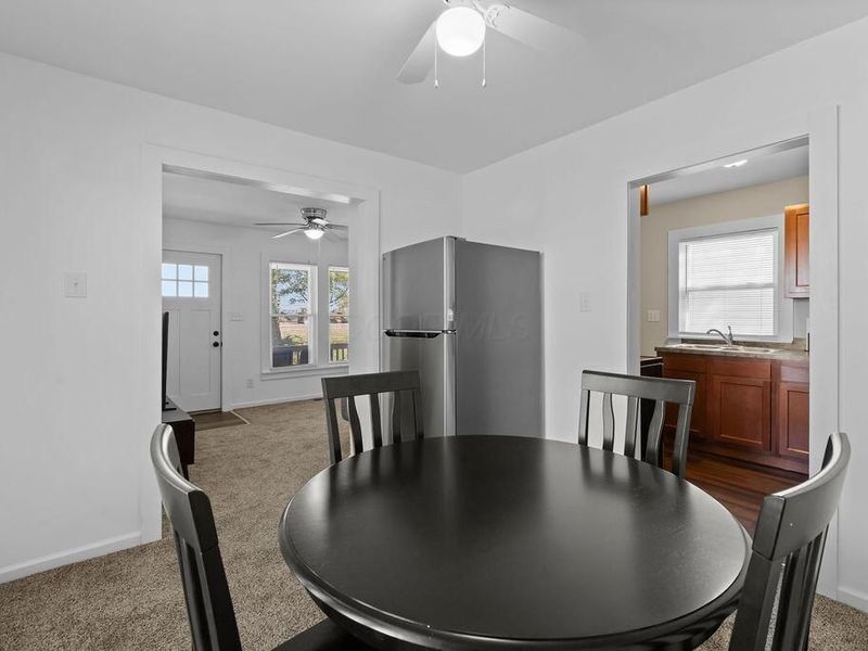 927 Camden Avenue, Columbus, OH 43201 Photo 4