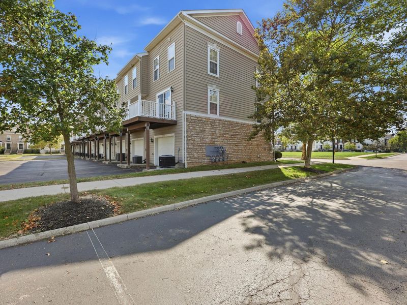 5354 Calypso Cascades Drive , Unit 63, Dublin, OH 43016 Photo 4