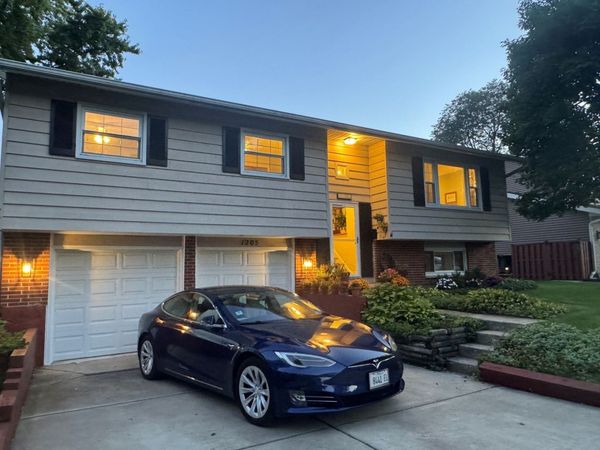 1205 E Ironwood Drive , Mount Prospect, IL 60056