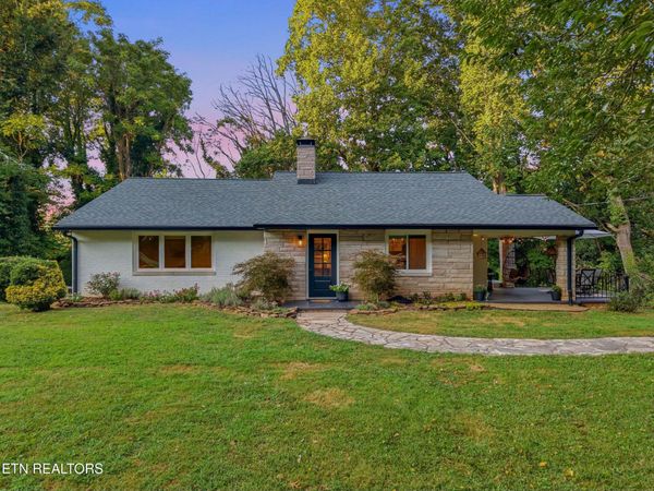 504 Locust Hill Lane, Knoxville, TN 37920