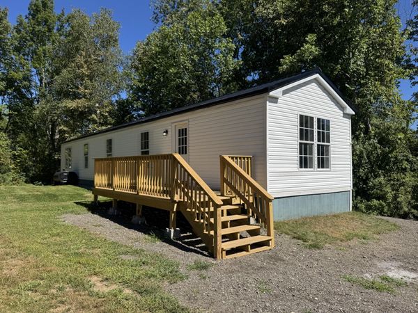 635 Stream Road, Winterport, ME 04496