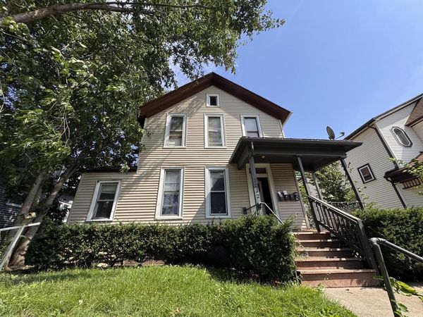 2232 S Allis STREET, Milwaukee, WI 53207
