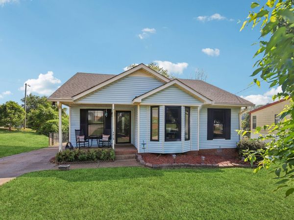 4413 Falling Leaf Ln , Nashville, TN 37207