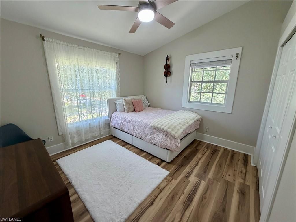 2810 Lakeview Dr , Unit 4, Naples, FL 34112 Photo